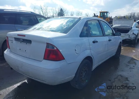 2007 Ford Focus S/Se/Ses z USA, uszkodzony, nr VIN 1FAHP34N27W232571
